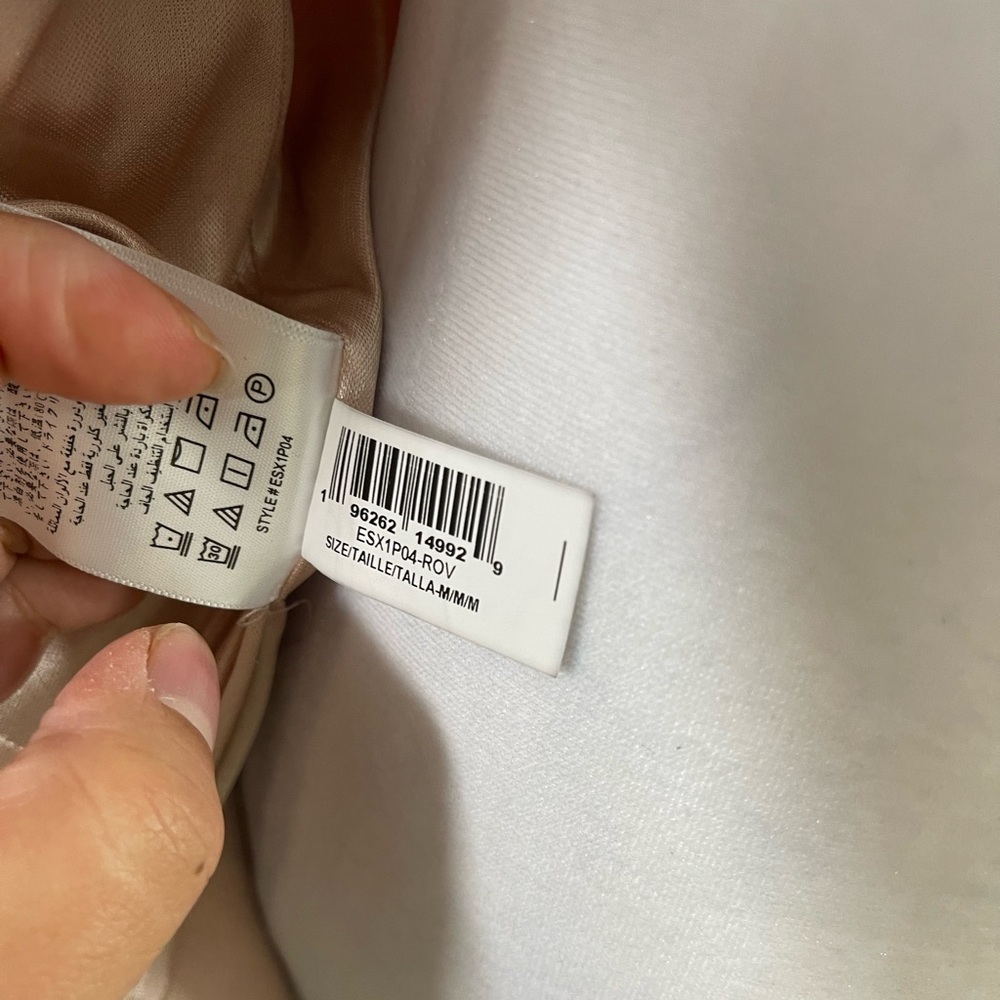 LIKE NEW BCBGeneration Tuxedo Blazer in Pink Sz M - Picture 9 of 9